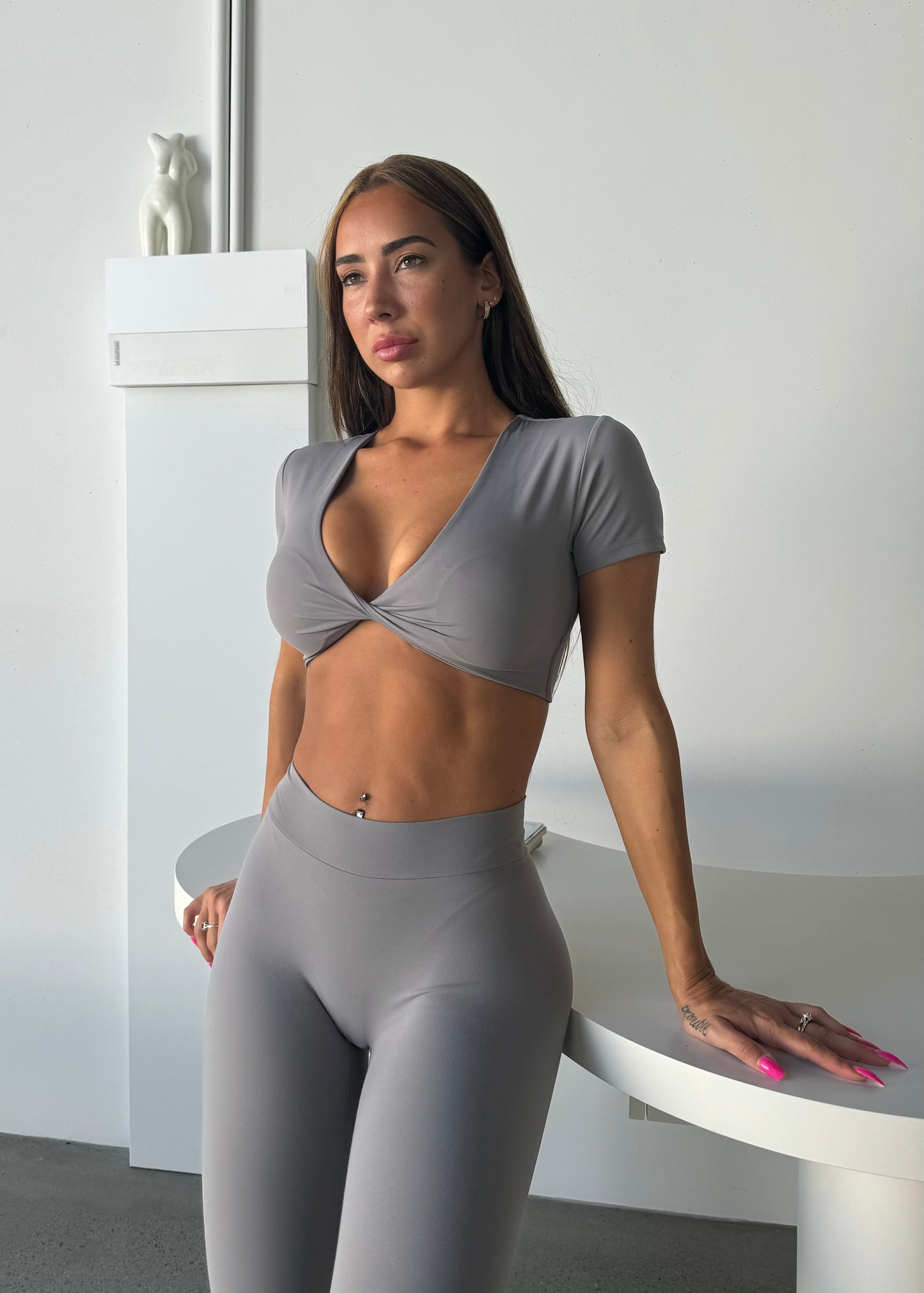 Twist Tee Crop Grey