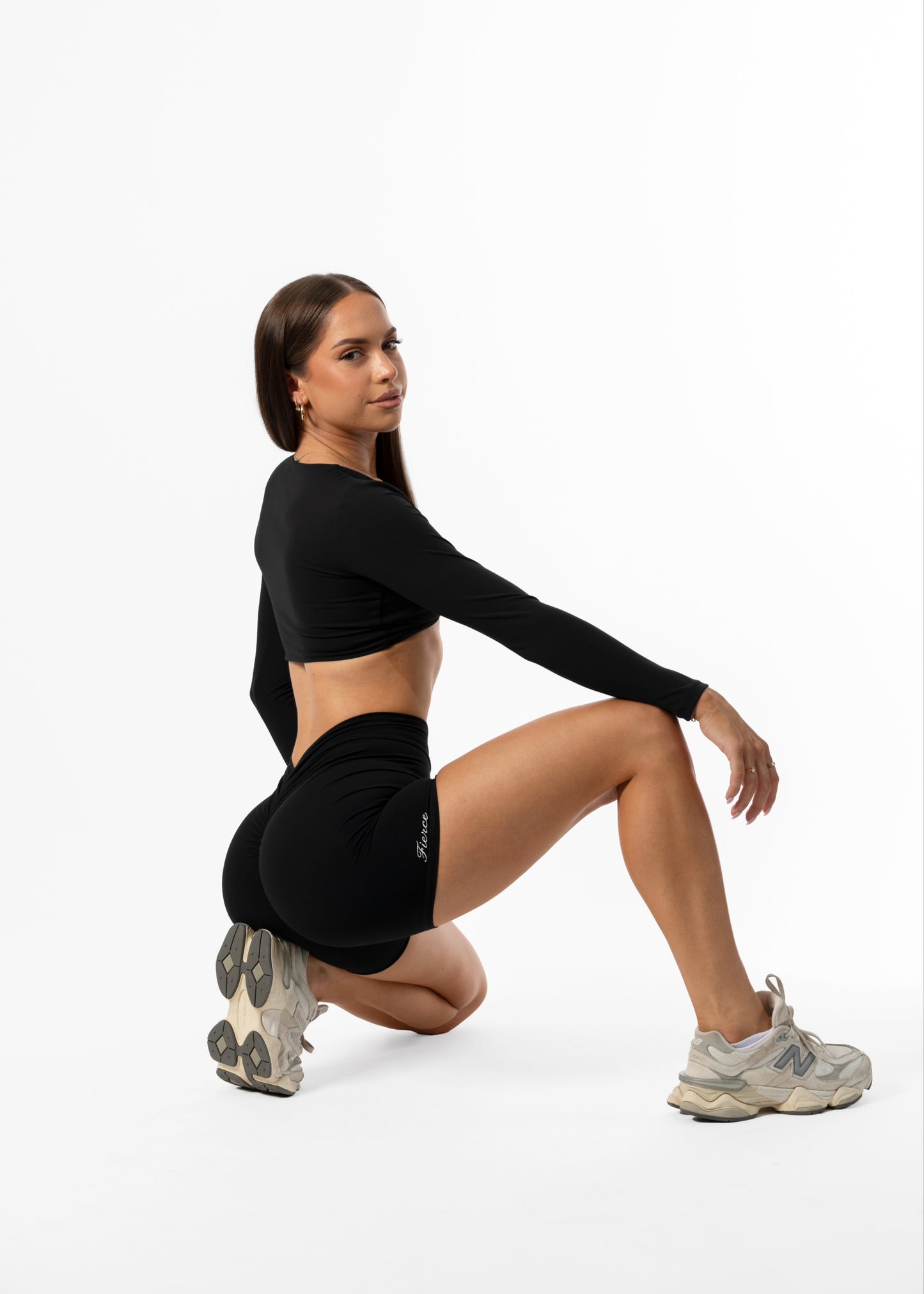 Twist Long Sleeve Crop Black