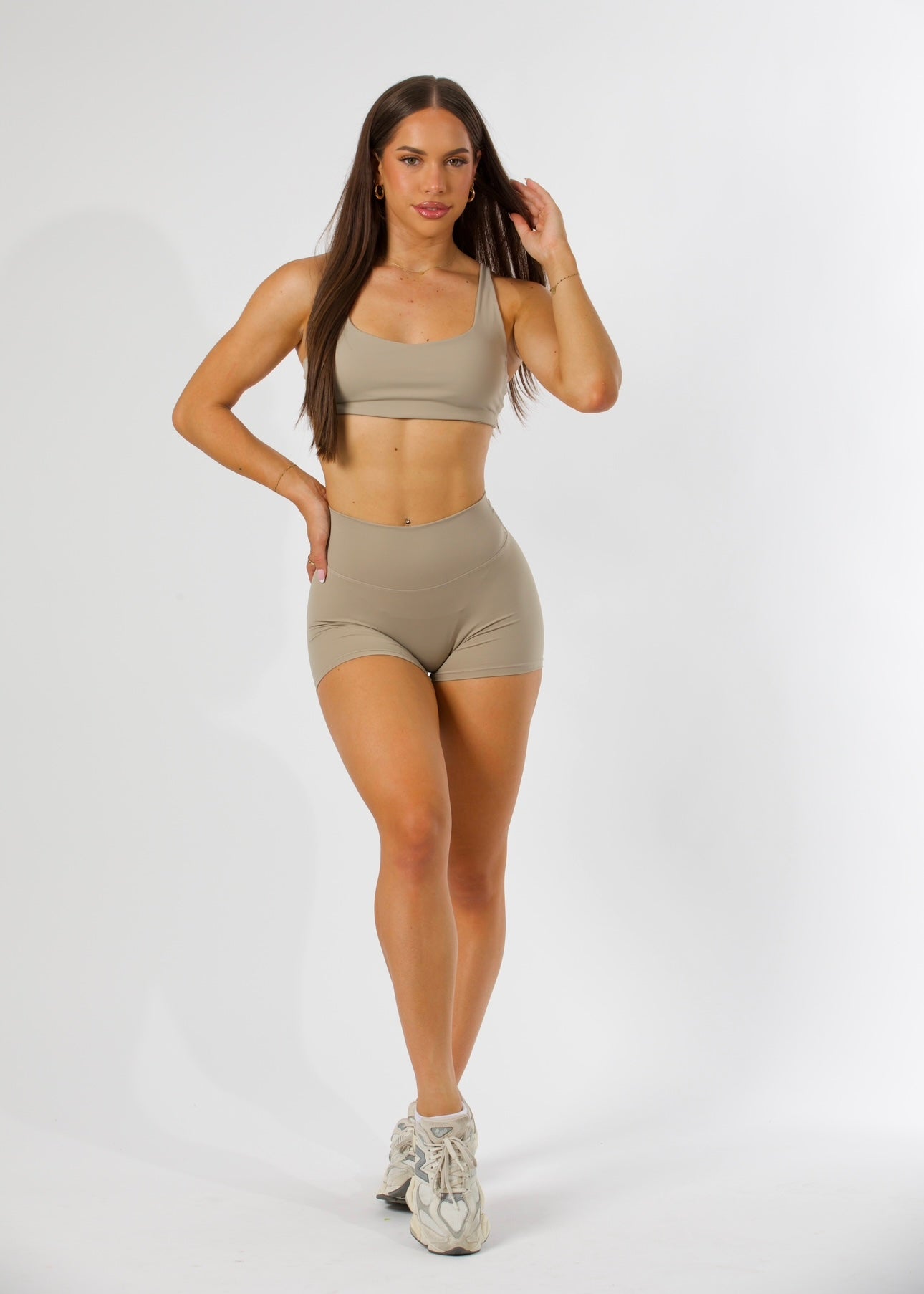 Taya Shorts Taupe