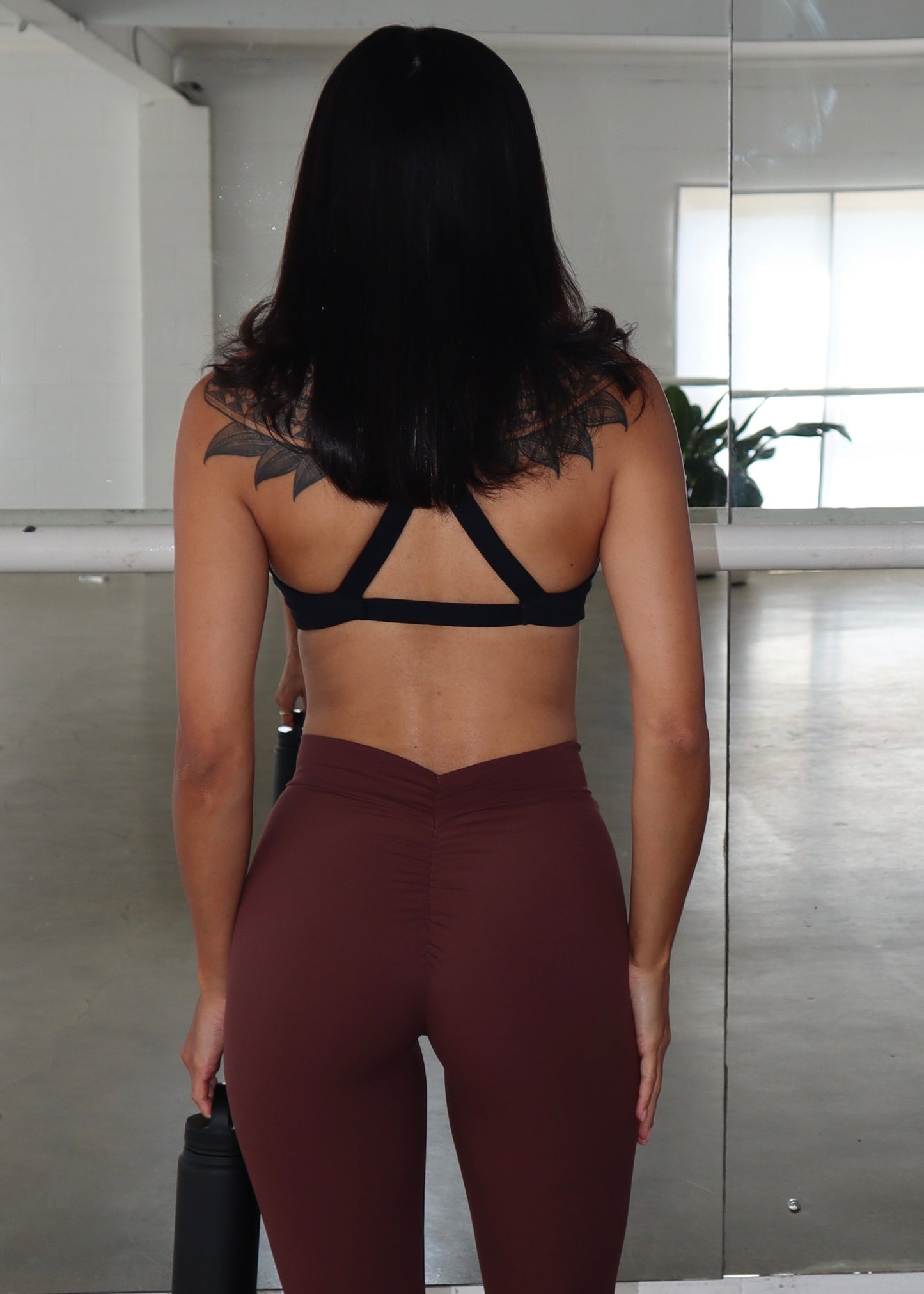 Kara Crop Black